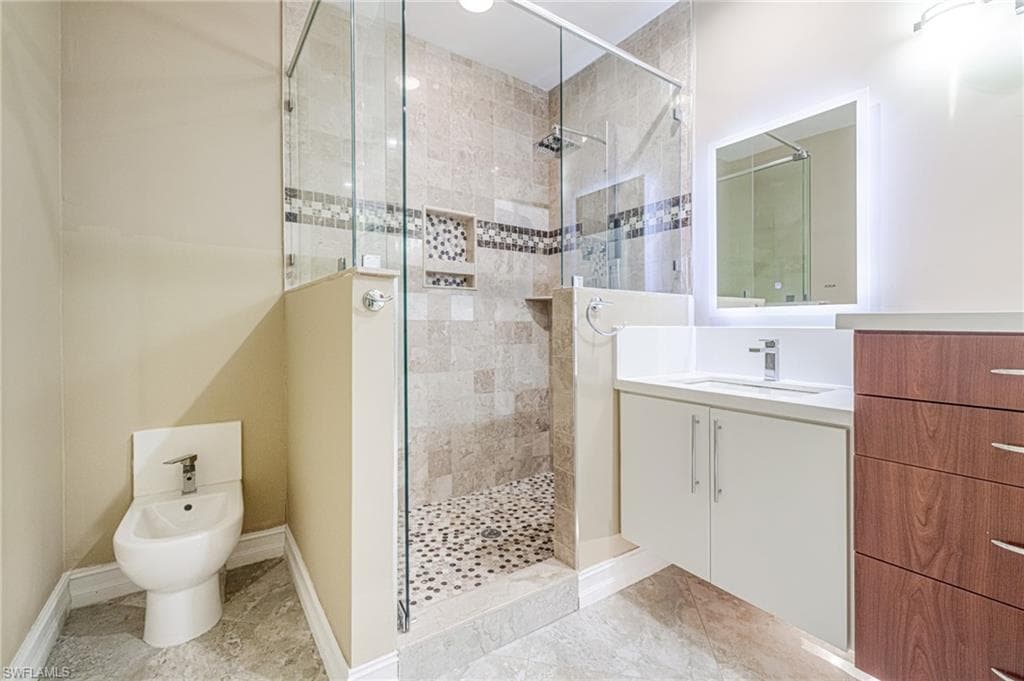 3735 Fieldstone BLVD 903-15