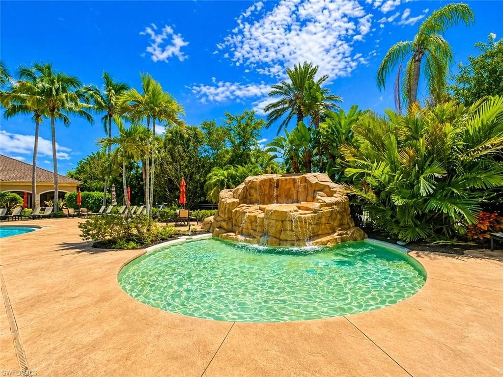 817 Regency Reserve CIR 3901-30