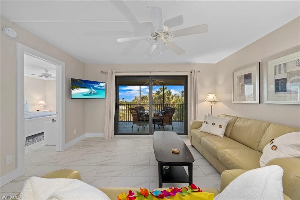 1919 Olde Middle Gulf DR 502-22