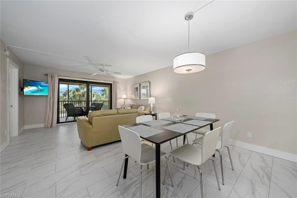 1919 Olde Middle Gulf DR 502-18