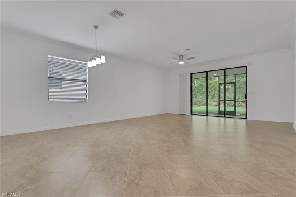 9469 Foxglove LN-11