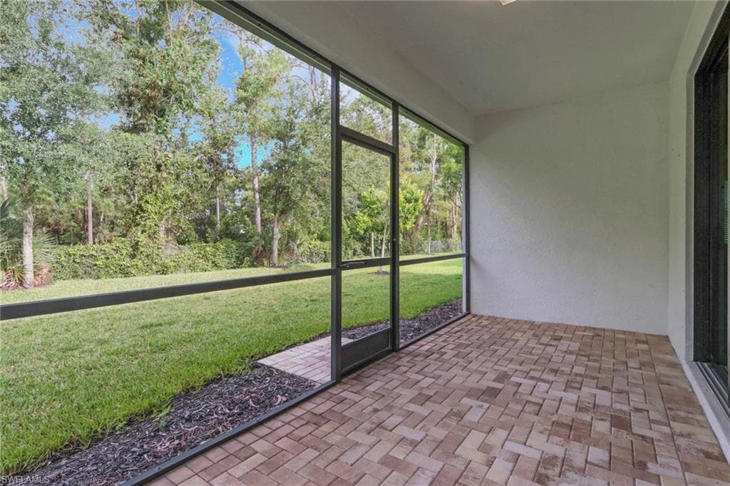 9469 Foxglove LN-25