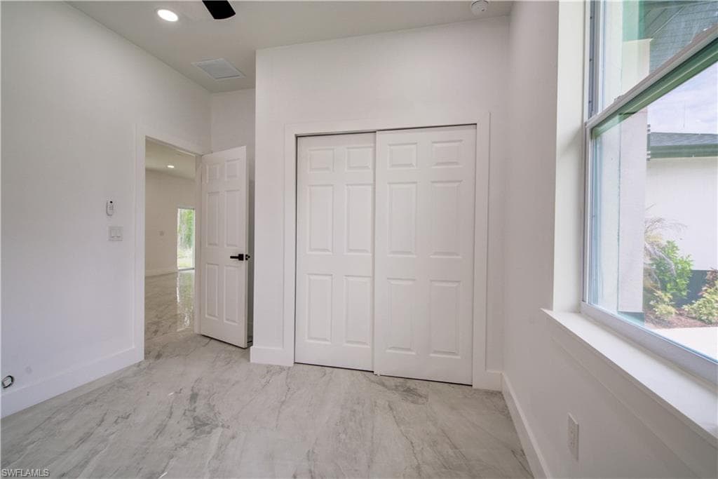 1020 Carroll ST E-19