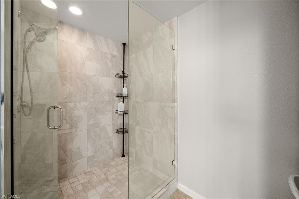 12930 Positano CIR 307-11
