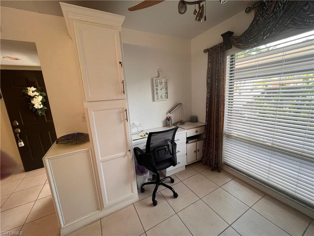 4240 Chantelle DR B103-7