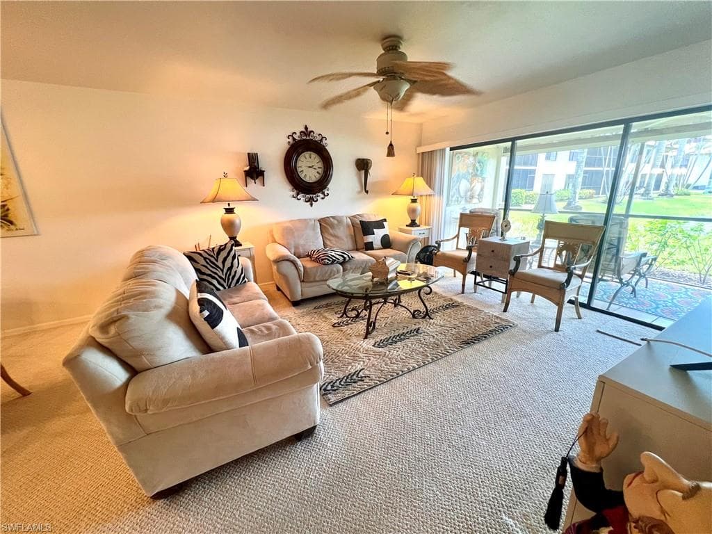 4240 Chantelle DR B103-3
