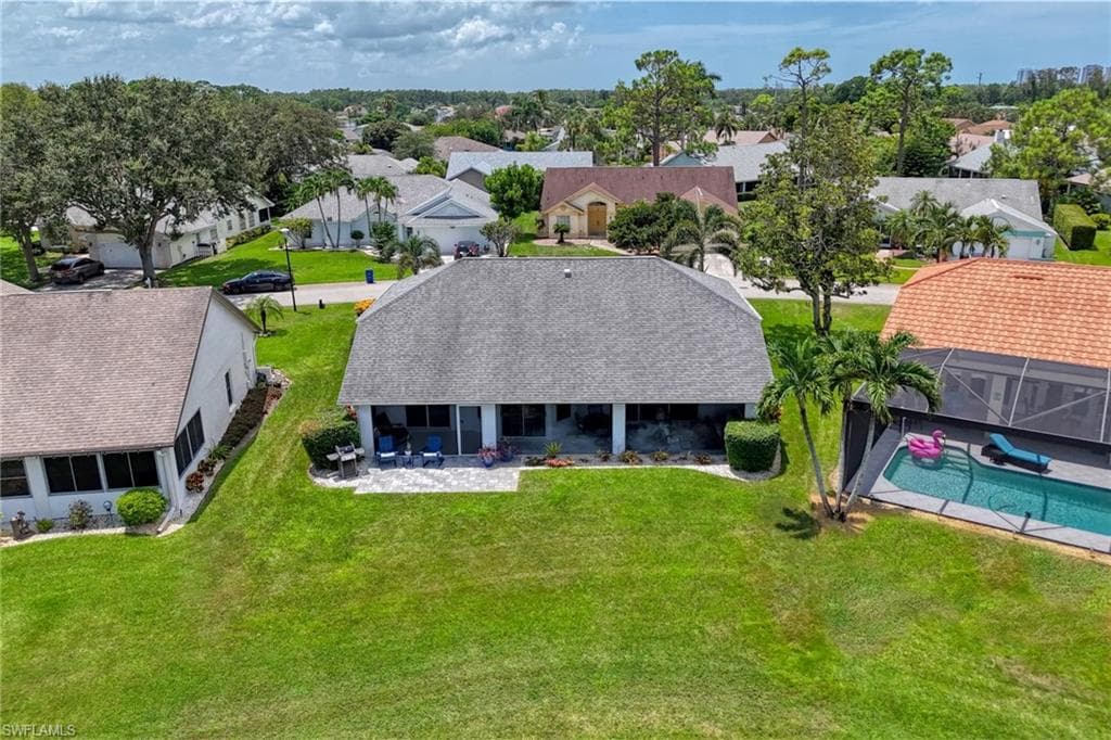 22589 Island Lakes DR-34