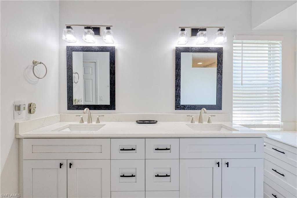 22589 Island Lakes DR-21