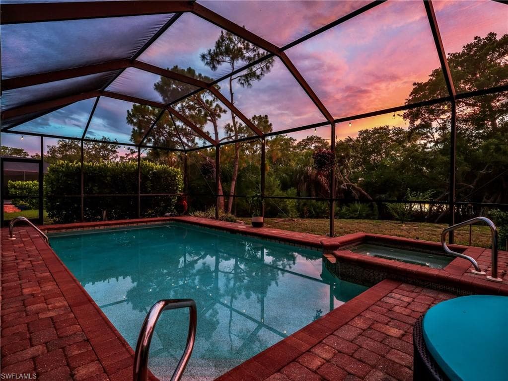 25251 Bay Cedar DR-19