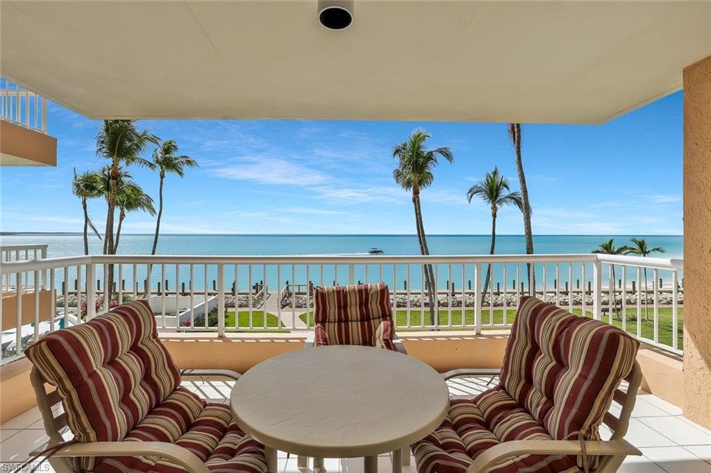 990 Cape Marco DR 208-30