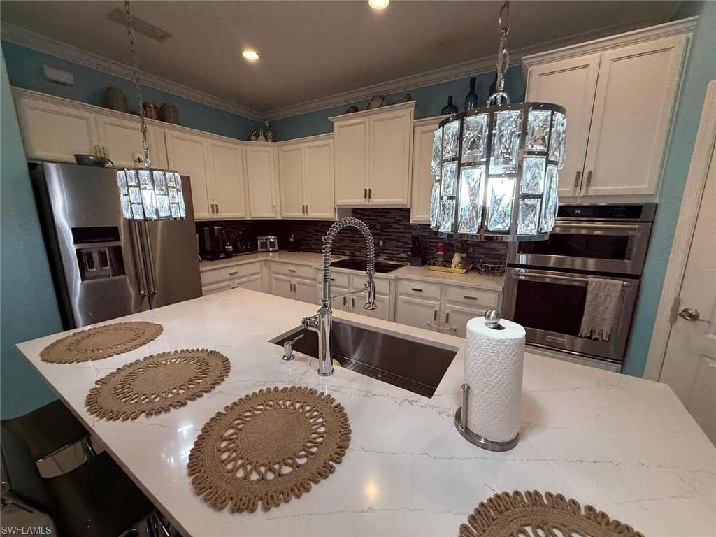 12963 Pemberton WAY-24