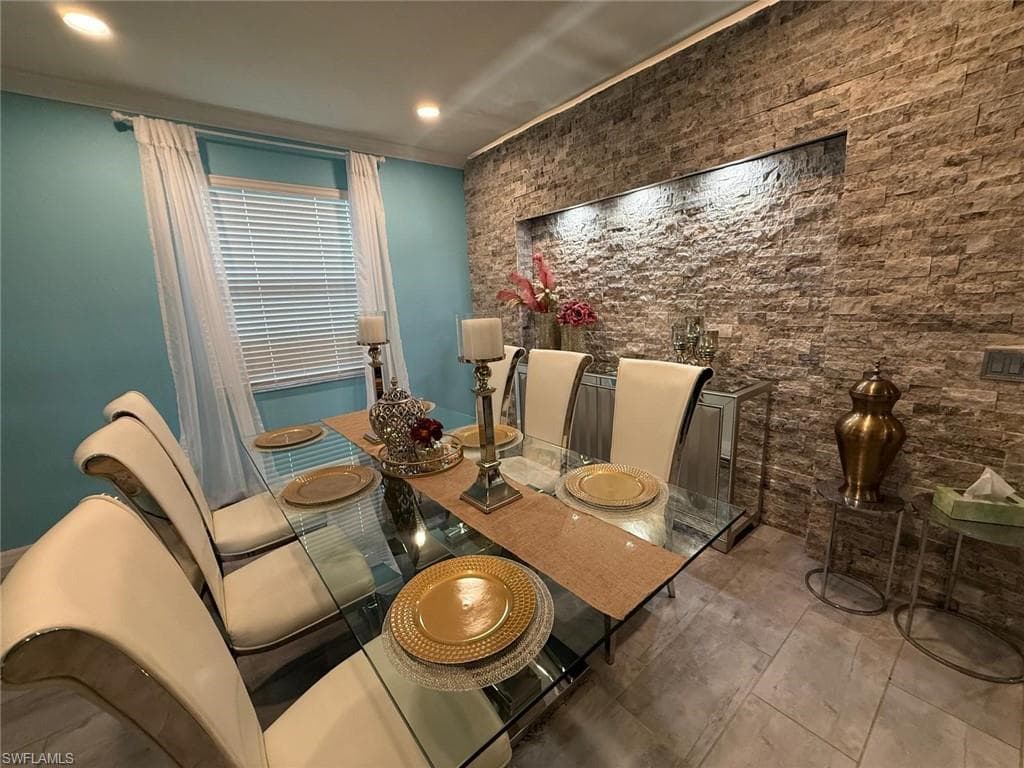 12963 Pemberton WAY-19