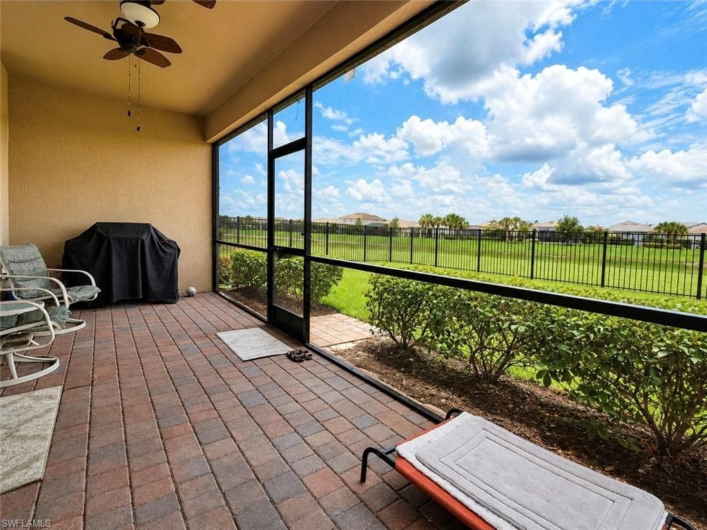 16141 Rosemallow LN-32