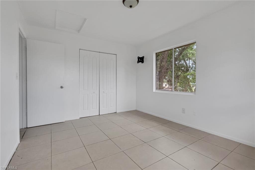 5510/5512 Eleventh AVE-17