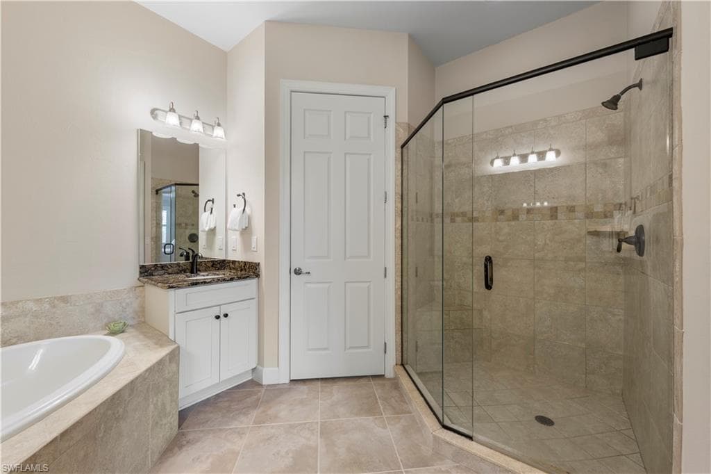 10351 Glastonbury CIR 201-28