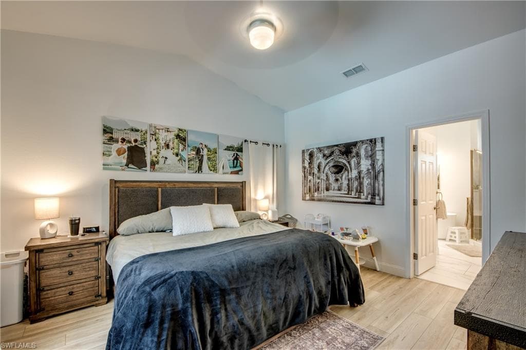 9910 Laketree CT-22