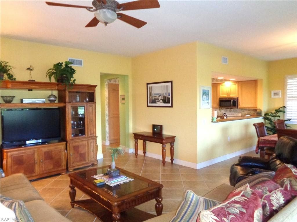 713 Regency Reserve CIR 5901-8