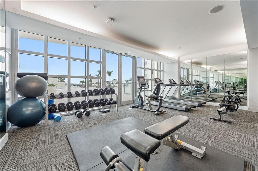 3000 Oasis Grand BLVD 1705-27