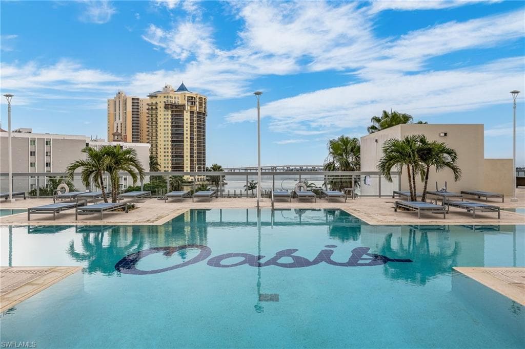 3000 Oasis Grand BLVD 1705-22