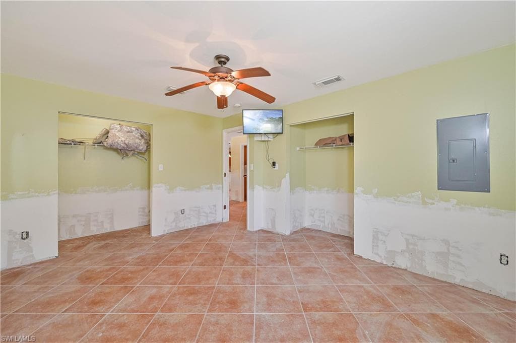 16427 Porto Bello ST-12