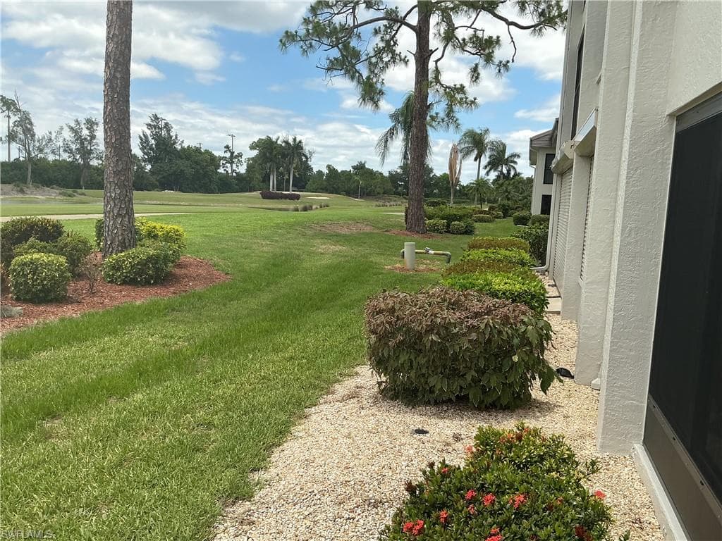 5845 Trailwinds DR 515-8