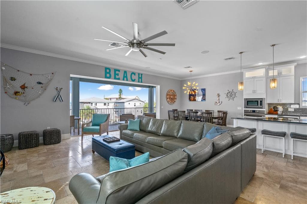 5335 Estero BLVD-6