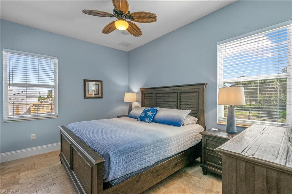 5335 Estero BLVD-31