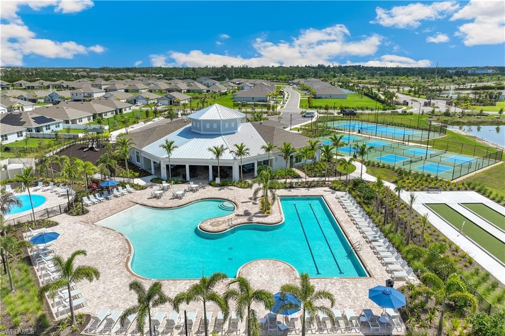 2669 SOFT CORAL WAY-36