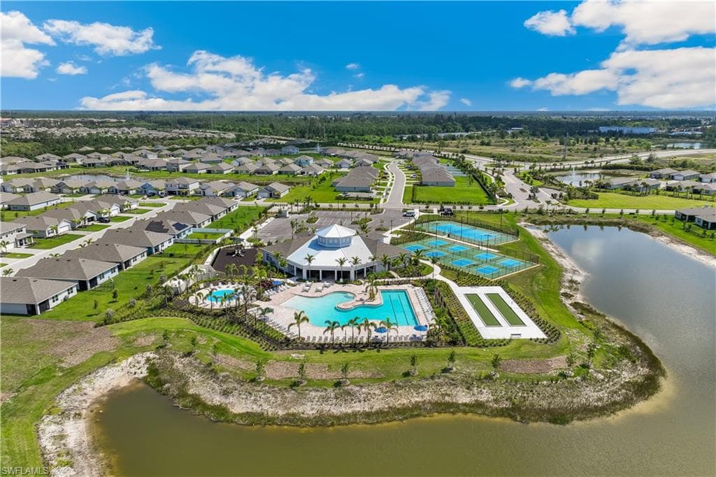 2669 SOFT CORAL WAY-35