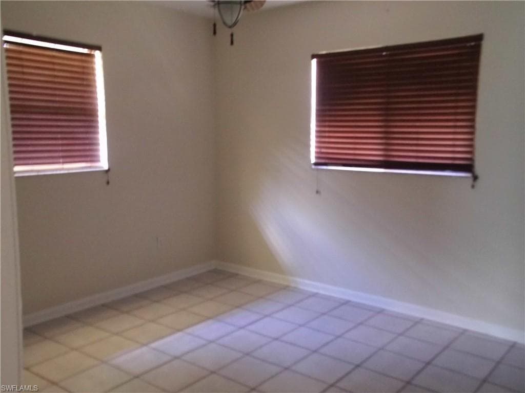426 Hamilton AVE-11