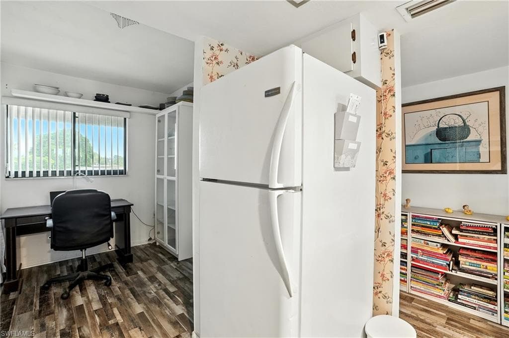 2231 5th ST 207-16