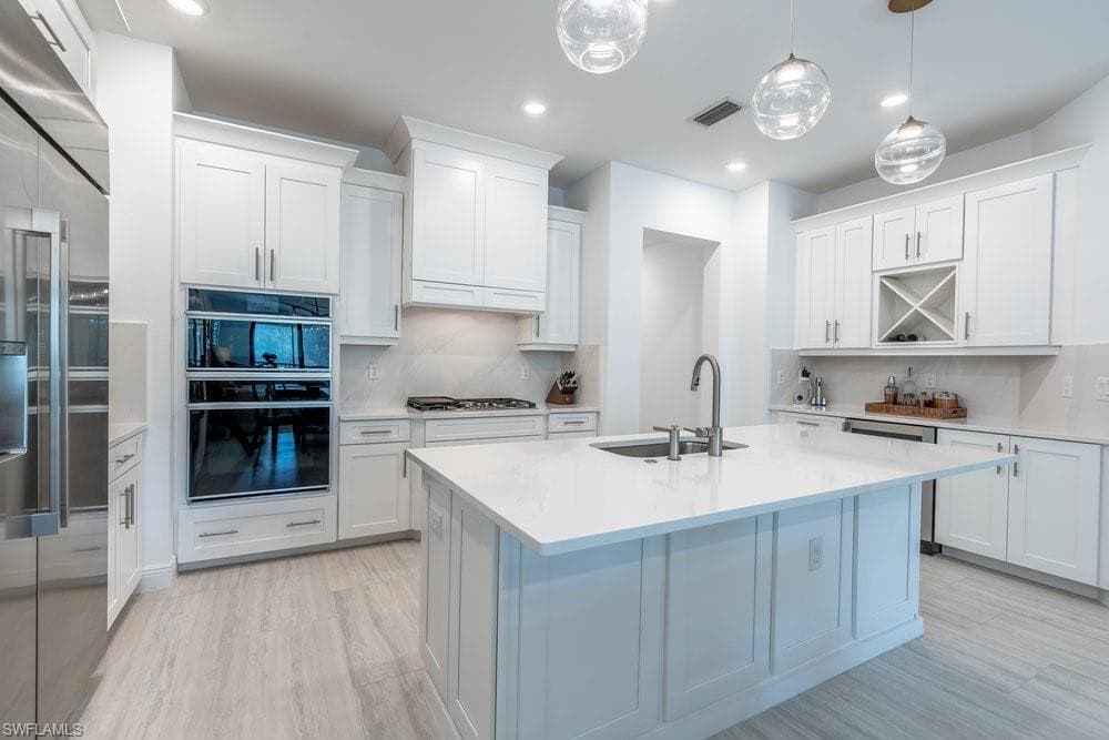 16364 Viansa WAY 202-7