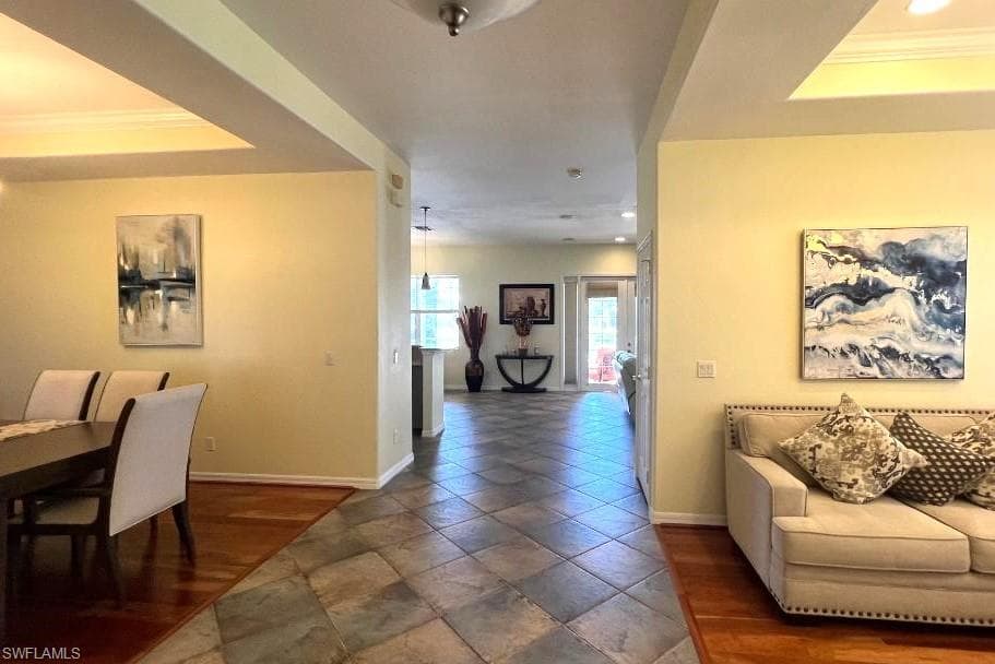 2560 Keystone Lake DR-6