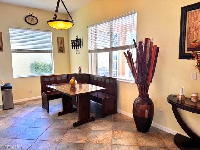 2560 Keystone Lake DR-17