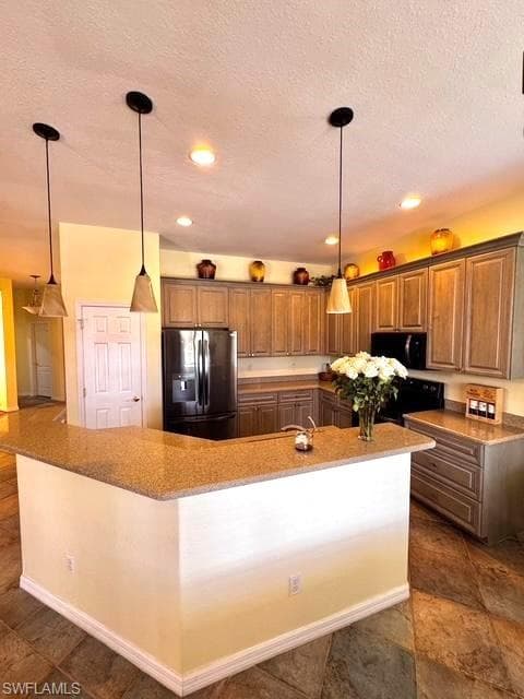 2560 Keystone Lake DR-12