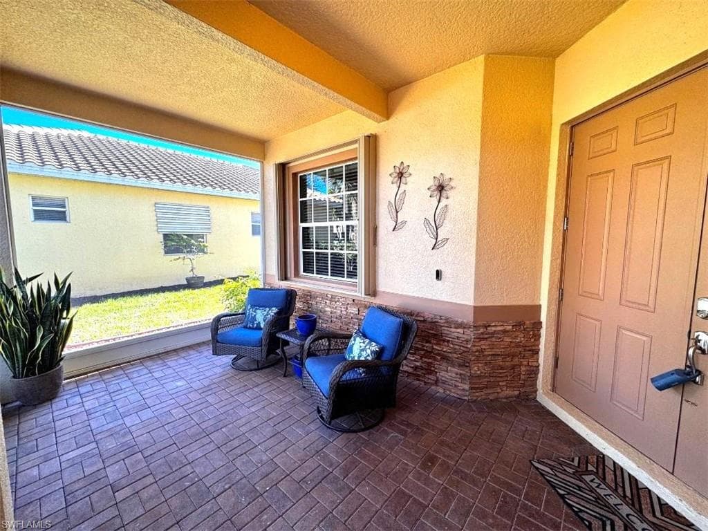 2560 Keystone Lake DR-3