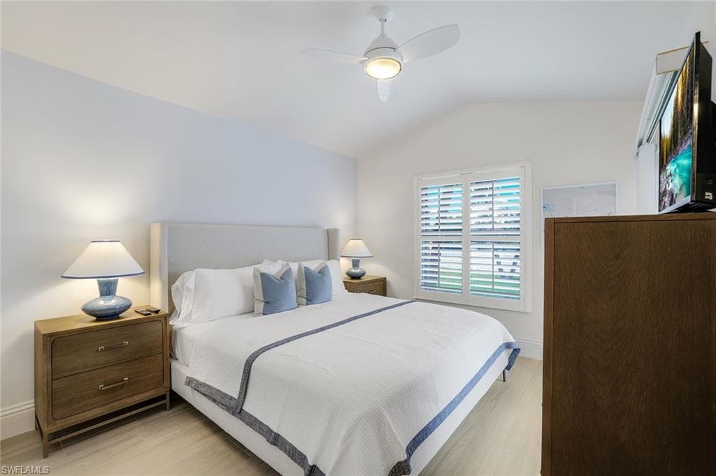 914 Marble DR-25