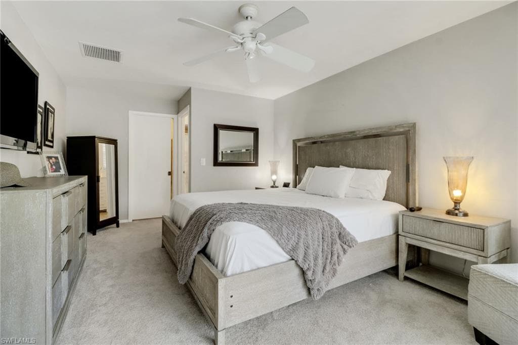 4556 Lakewood BLVD-8