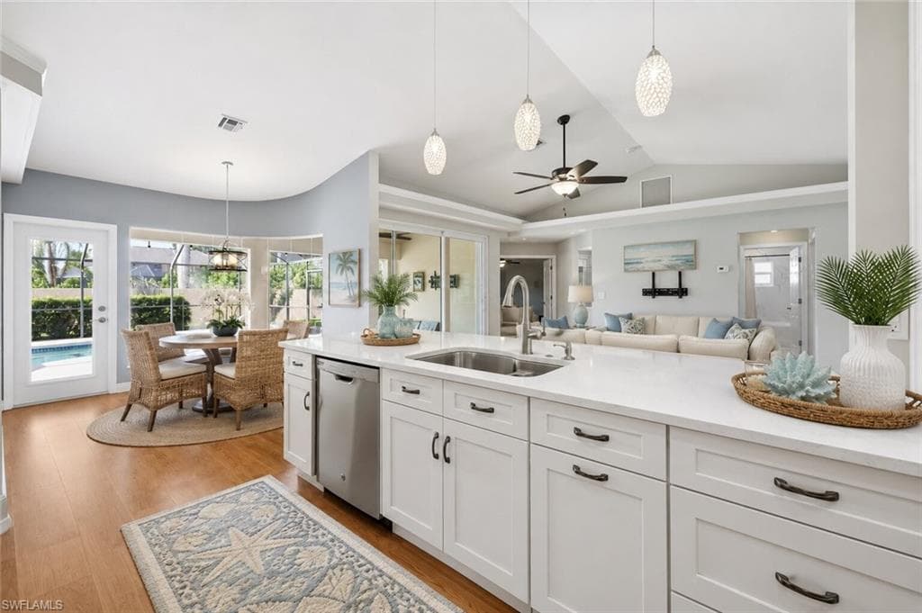 10069 Boca CIR-4