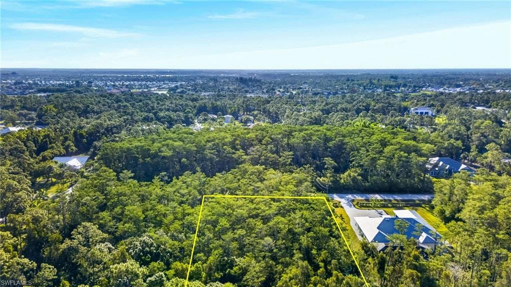 25504 Busy Bee DR-10