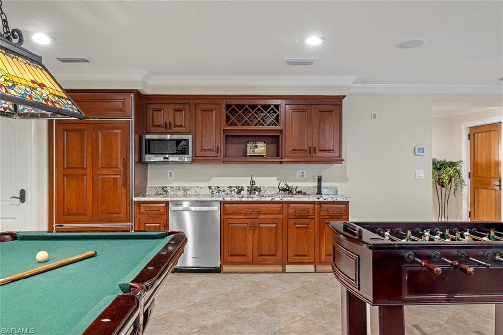 15161 Wiles DR-39