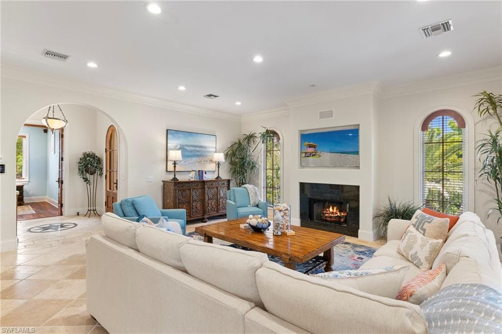 15161 Wiles DR-8
