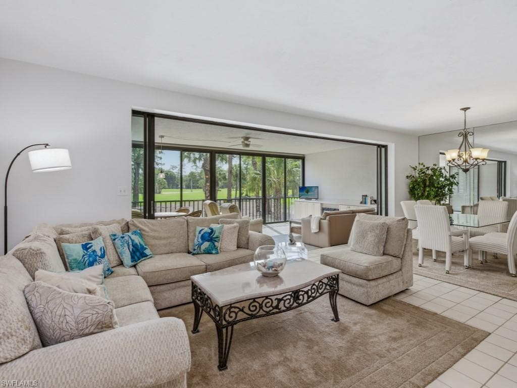 82 Cypress View DR-1