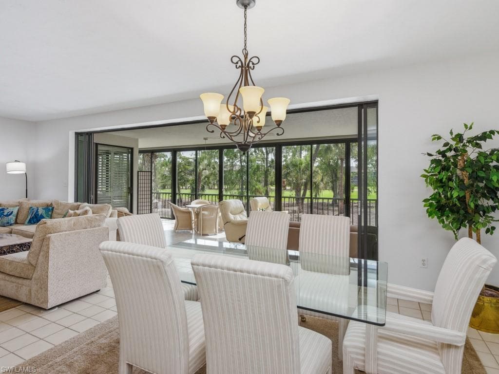 82 Cypress View DR-5