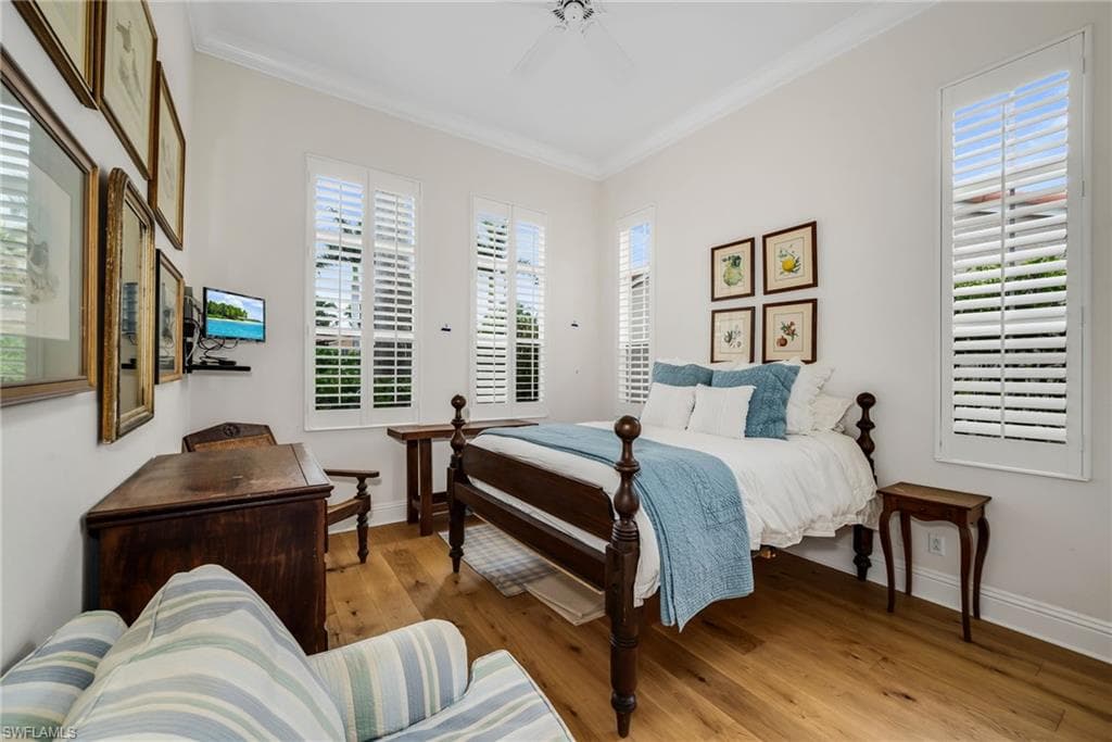 8572 Bellagio DR-12