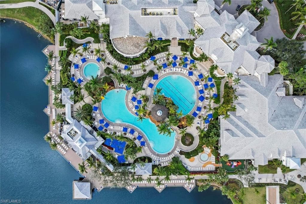 8572 Bellagio DR-30