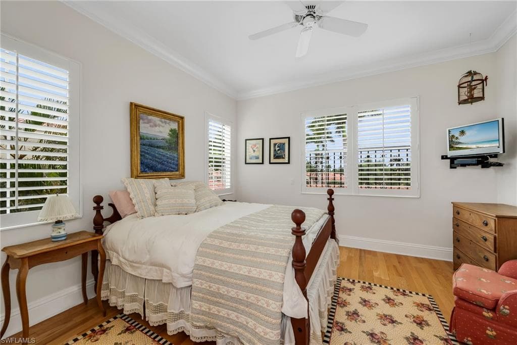 8572 Bellagio DR-14