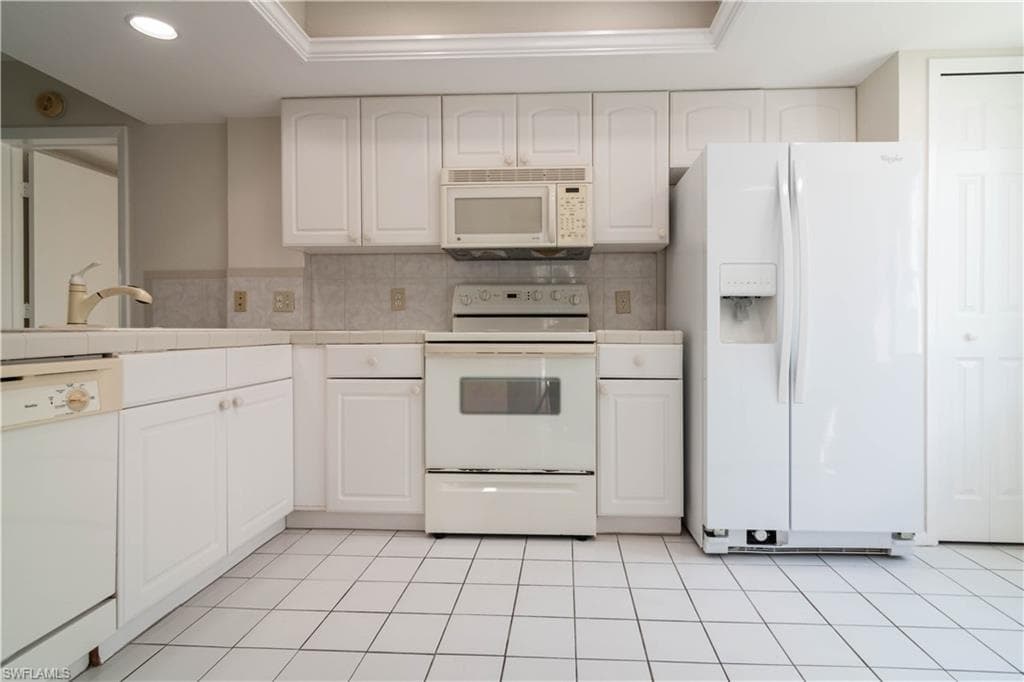 3914 Orange Grove BLVD 1-12