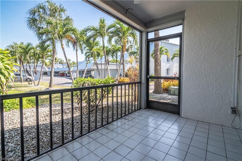 3914 Orange Grove BLVD 1-28
