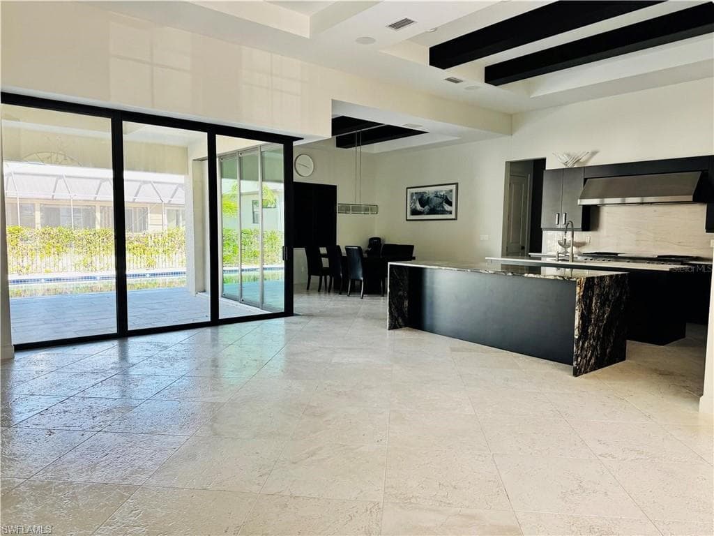 8533 S Lake CIR-4